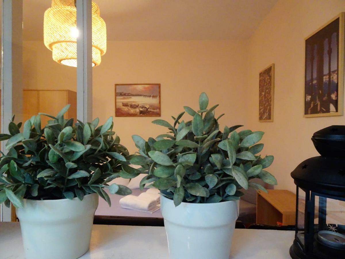 Apartments Orsula Split Extérieur photo